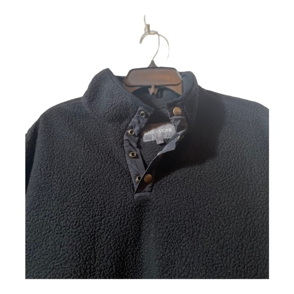 Slate & STONE Snap Front Fleece Pullover in black - Picture 8 of 15